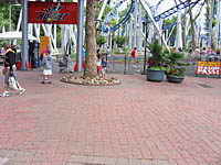 williamsburg oxford pavers at Kennywood Park